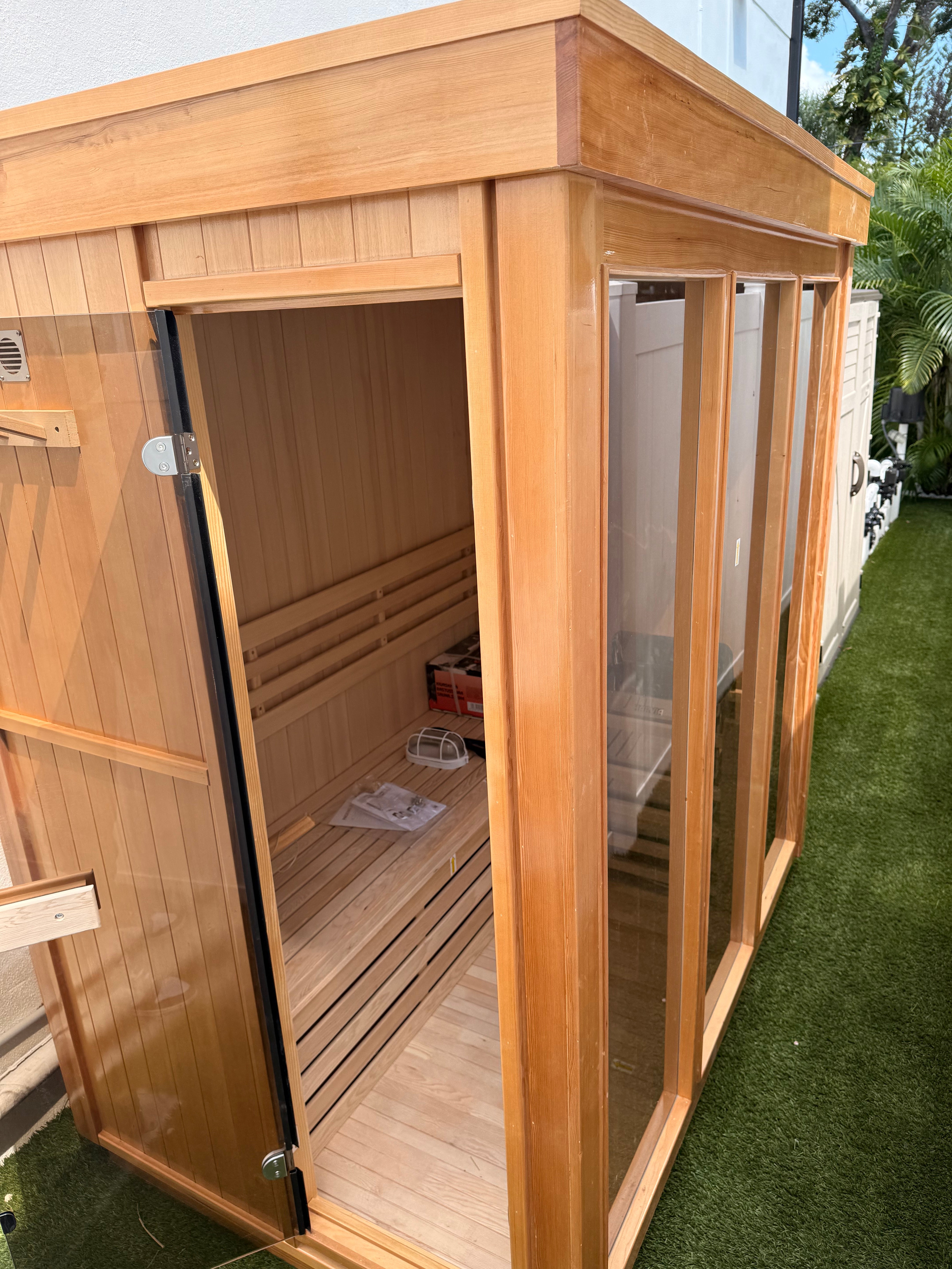 SAUNASNET® Modern Compact Wooden Sauna Cabin with Full-Length Tempered Glass Panels, Flat Roof & Benches Square 04